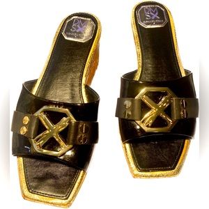 donald j pliner cork platform sandals with large gold pendant